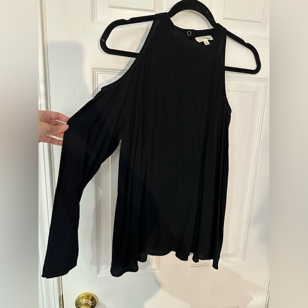 Wilfred Black Cold Shoulder Blouse (M)